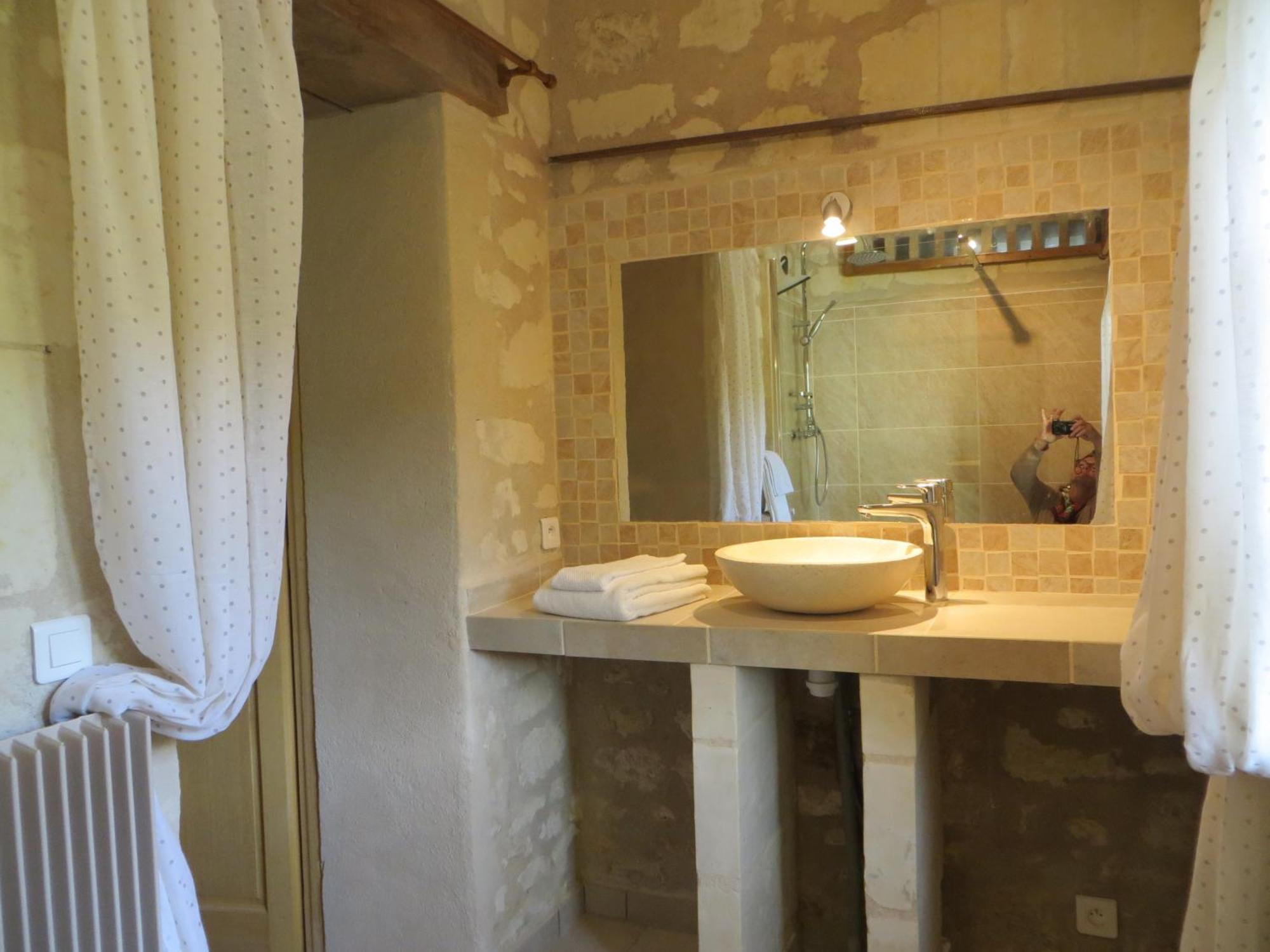 Chateau De Salvert - 4 Gites - 32 Personnes Neuillé Exteriör bild